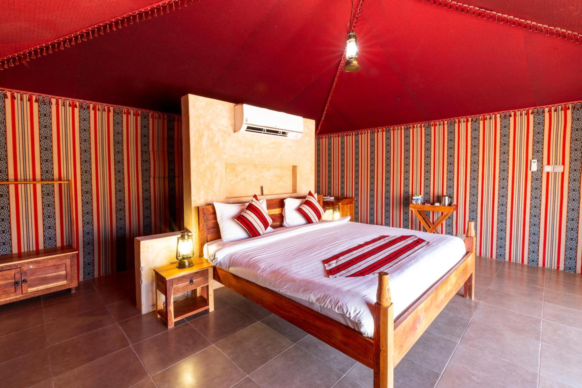 Thousand Nights Camp Shāhiq Room photo